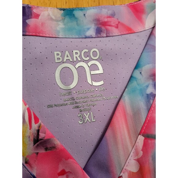 Barco One Women's 3XL Multicolor Floral Blooms Nurse Medical Scrub Top NWT - Picture 3 of 10